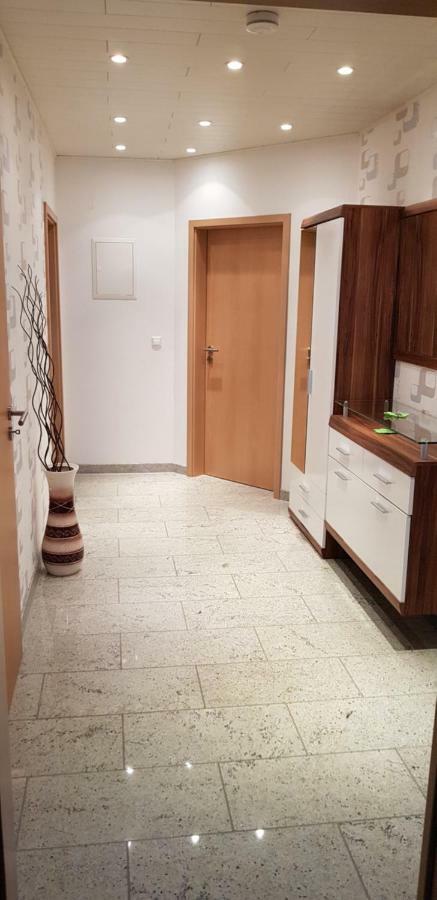Nettes 2- Zimmer Apartment Sehnde Εξωτερικό φωτογραφία